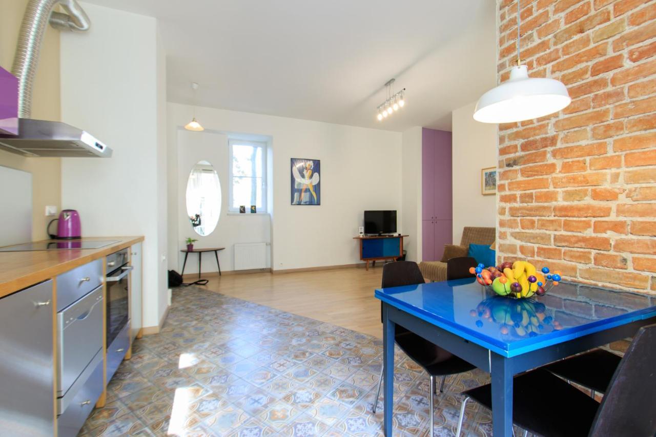 Rental Apartments Wilcza Warszawa Exteriör bild