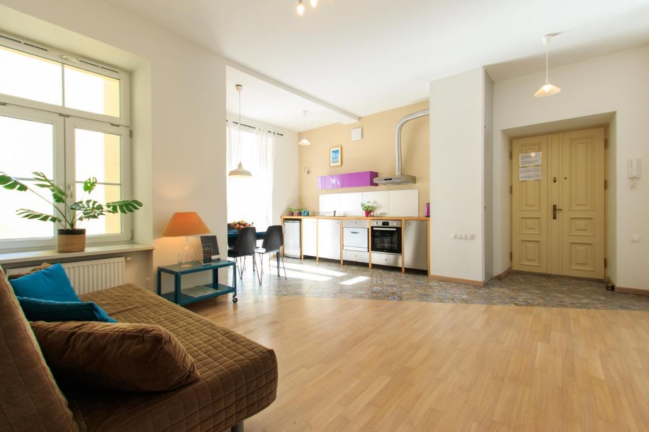 Rental Apartments Wilcza Warszawa Exteriör bild
