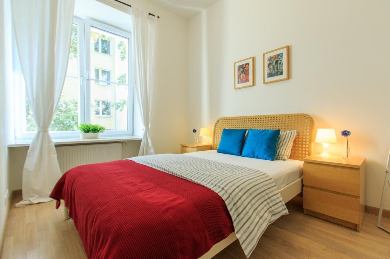Rental Apartments Wilcza Warszawa Exteriör bild